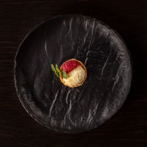 Smėlinis krepšelis su ožkos sūriu