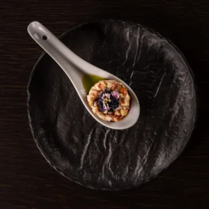 Silkės tartaras su rupūžės ikrais